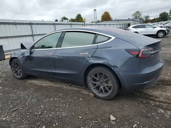 5YJ3E1EA0JF026820 2018 TESLA MODEL 3 - Image 2