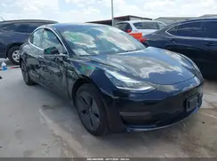 5YJ3E1EA0JF028339 2018 TESLA MODEL 3