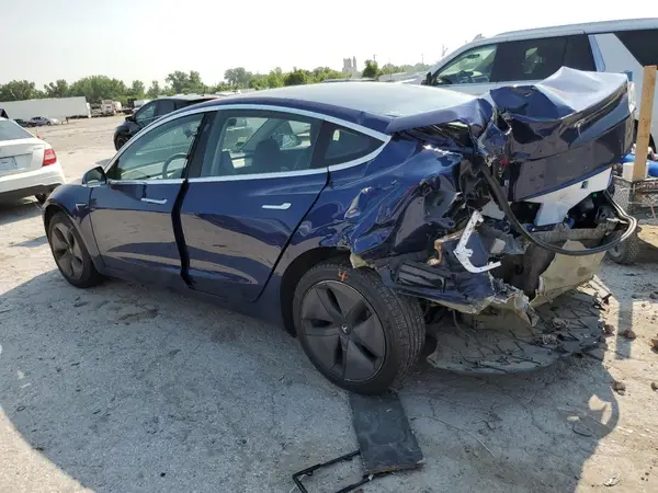 5YJ3E1EA0JF030883 2018 TESLA MODEL 3 - Image 2