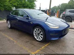 5YJ3E1EA0JF031189 2018 TESLA MODEL 3