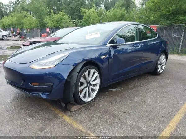 5YJ3E1EA0JF031189 2018 TESLA MODEL 3 - Image 2