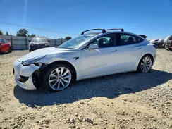 5YJ3E1EA0JF031256 2018 TESLA MODEL 3