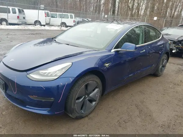 5YJ3E1EA0JF031788 2018 TESLA MODEL 3 - Image 2