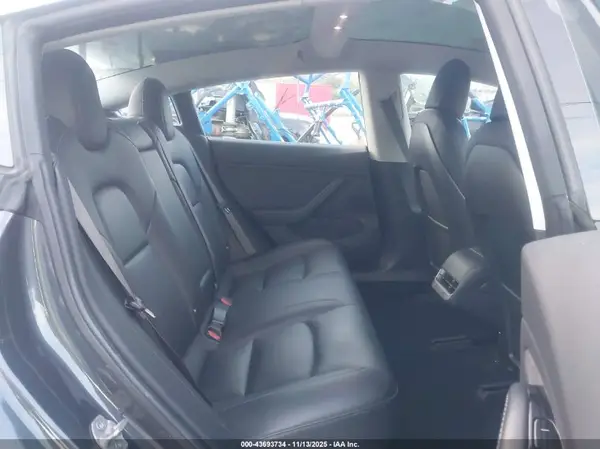 5YJ3E1EA0JF033217 2018 TESLA MODEL 3 - Image 8