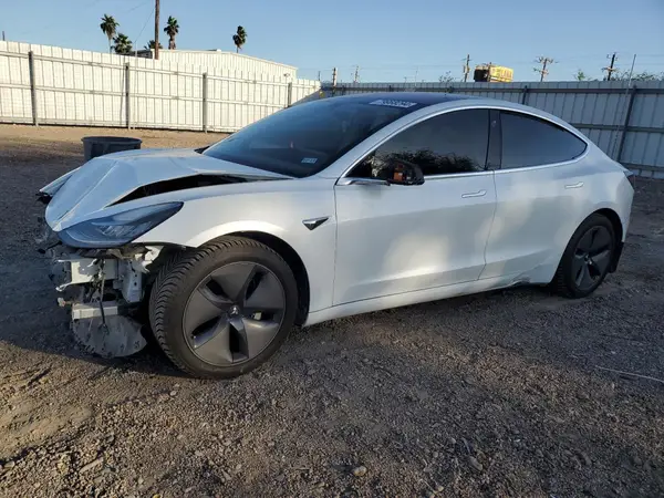 5YJ3E1EA0JF035212 2018 TESLA MODEL 3 - Image 1