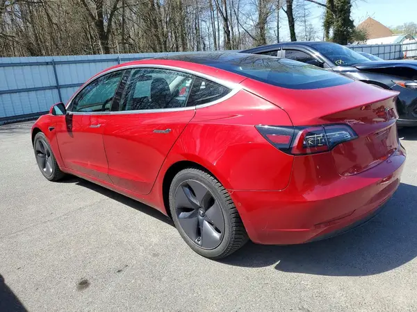 5YJ3E1EA0JF037820 2018 TESLA MODEL 3 - Image 2