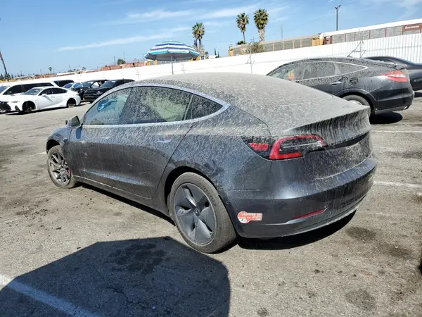 5YJ3E1EA0JF039857 2018 TESLA MODEL 3 - Image 2