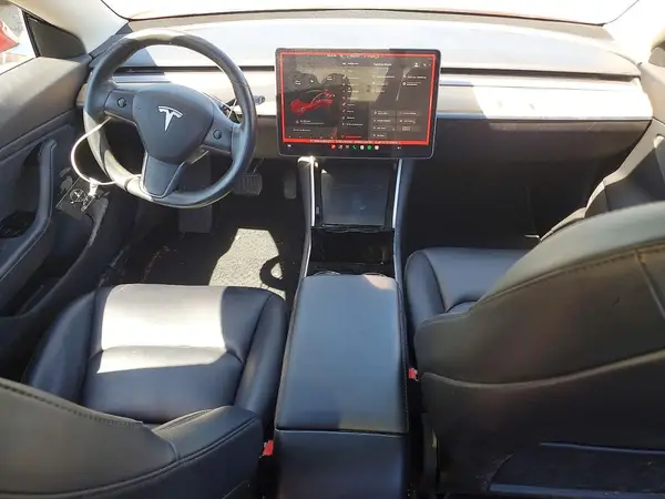 5YJ3E1EA0JF040717 2018 TESLA MODEL 3 - Image 8