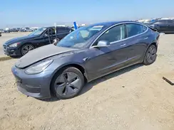 5YJ3E1EA0JF041883 2018 TESLA MODEL 3