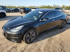 5YJ3E1EA0JF042001 2018 TESLA MODEL 3