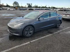5YJ3E1EA0JF046095 2018 TESLA MODEL 3
