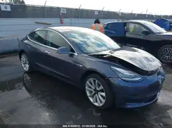 5YJ3E1EA0JF047358 2018 TESLA MODEL 3