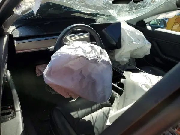 5YJ3E1EA0JF048543 2018 TESLA MODEL 3 - Image 8