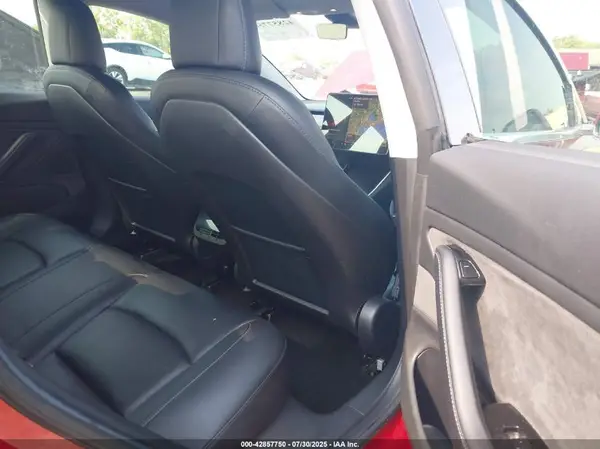 5YJ3E1EA0JF050003 2018 TESLA MODEL 3 - Image 8