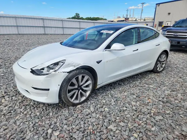 5YJ3E1EA0JF050020 2018 TESLA MODEL 3 - Image 1
