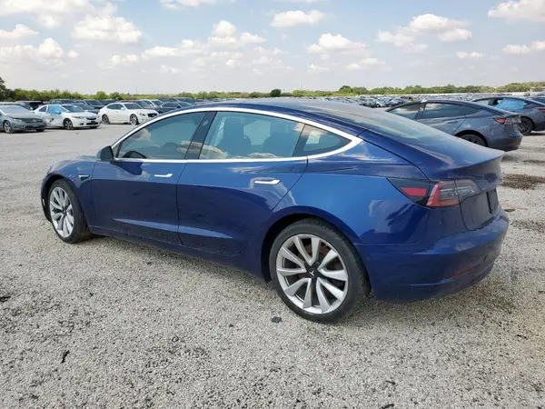 5YJ3E1EA0JF050406 2018 TESLA MODEL 3 - Image 2