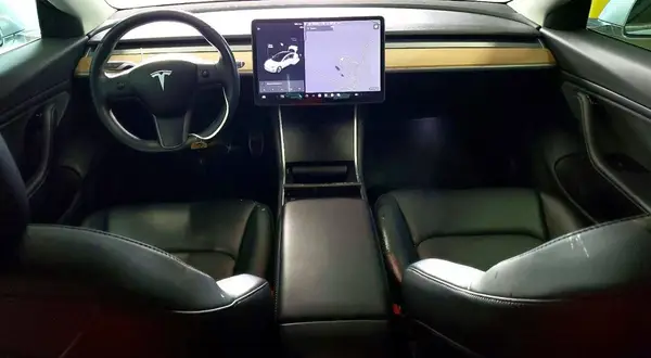 5YJ3E1EA0JF051247 2018 TESLA MODEL 3 - Image 8