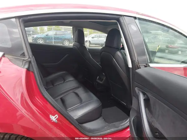 5YJ3E1EA0JF053323 2018 TESLA MODEL 3 - Image 8