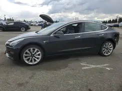 5YJ3E1EA0JF053628 2018 TESLA MODEL 3