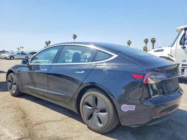 5YJ3E1EA0JF058294 2018 TESLA MODEL 3 - Image 2