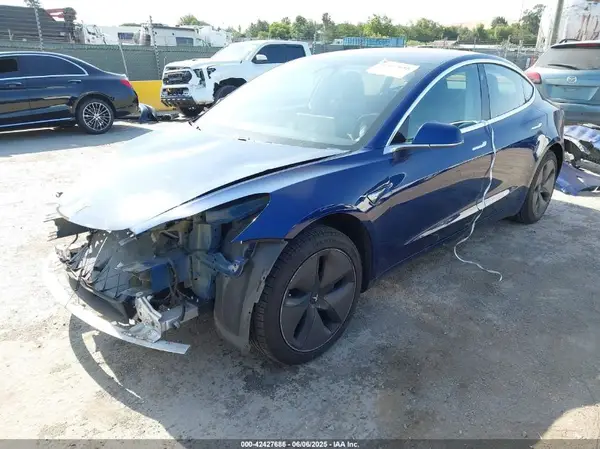 5YJ3E1EA0JF058957 2018 TESLA MODEL 3 - Image 2