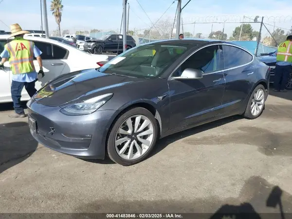 5YJ3E1EA0JF059462 2018 TESLA MODEL 3 - Image 2