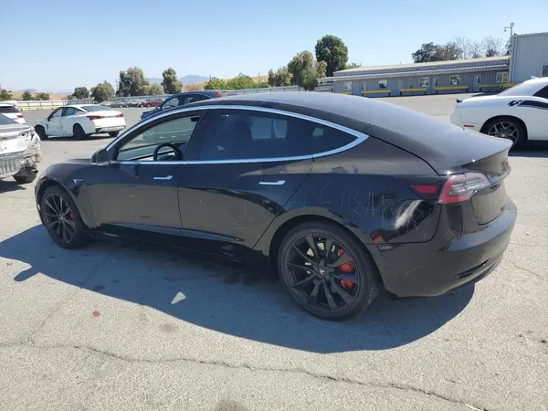 5YJ3E1EA0JF060868 2018 TESLA MODEL 3 - Image 2