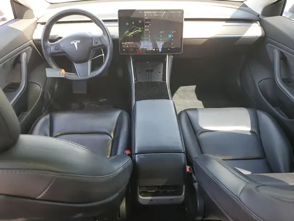 5YJ3E1EA0JF060868 2018 TESLA MODEL 3 - Image 8