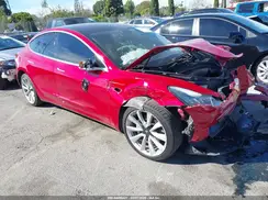 5YJ3E1EA0JF061499 2018 TESLA MODEL 3