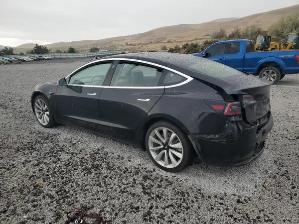 5YJ3E1EA0JF071157 2018 TESLA MODEL 3 - Image 2