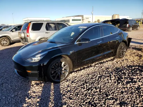 5YJ3E1EA0JF075936 2018 TESLA MODEL 3 - Image 1