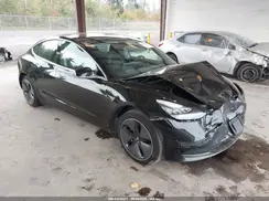 5YJ3E1EA0JF077072 2018 TESLA MODEL 3