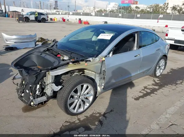 5YJ3E1EA0JF098892 2018 TESLA MODEL 3 - Image 2