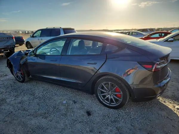 5YJ3E1EA0JF101984 2018 TESLA MODEL 3 - Image 2
