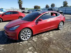 5YJ3E1EA0JF102780 2018 TESLA MODEL 3