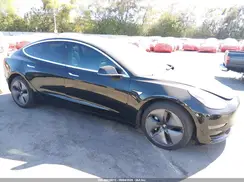 5YJ3E1EA0JF102911 2018 TESLA MODEL 3