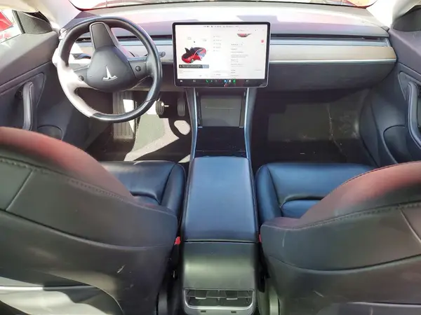 5YJ3E1EA0JF102973 2018 TESLA MODEL 3 - Image 8
