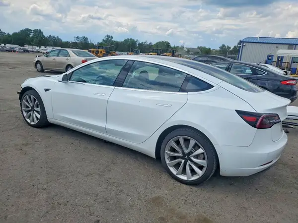 5YJ3E1EA0JF108756 2018 TESLA MODEL 3 - Image 2