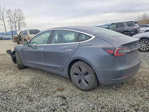 5YJ3E1EA0JF123693 2018 TESLA MODEL 3 - Image 2