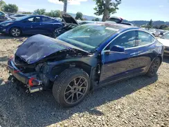 5YJ3E1EA0JF124715 2018 TESLA MODEL 3