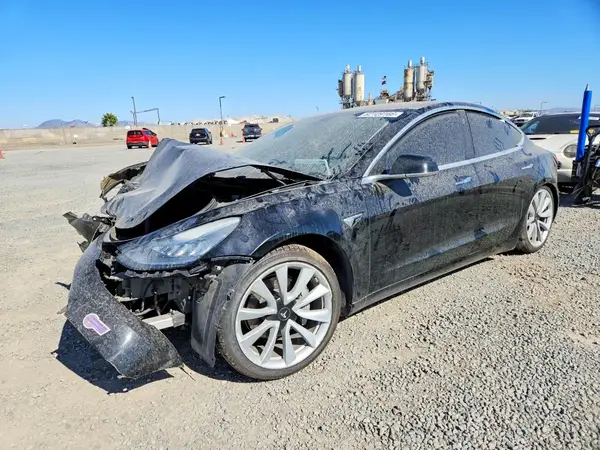 5YJ3E1EA0JF149310 2018 TESLA MODEL 3 - Image 1