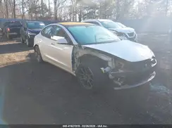 5YJ3E1EA0JF153146 2018 TESLA MODEL 3