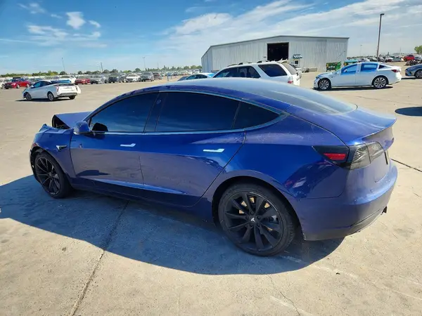 5YJ3E1EA0JF160341 2018 TESLA MODEL 3 - Image 2