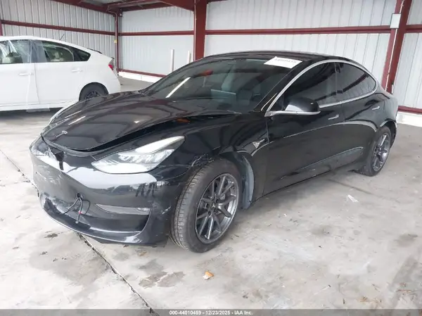 5YJ3E1EA0JF171632 2018 TESLA MODEL 3 - Image 2
