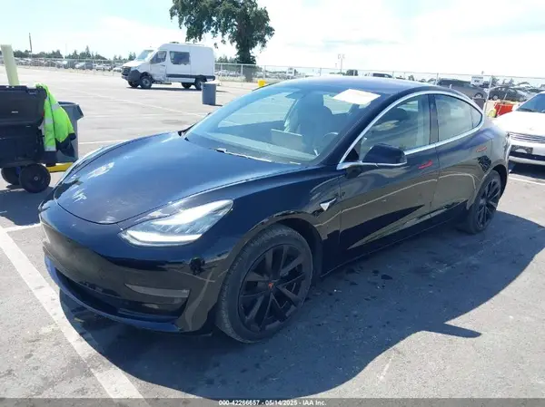 5YJ3E1EA0JF172263 2018 TESLA MODEL 3 - Image 2