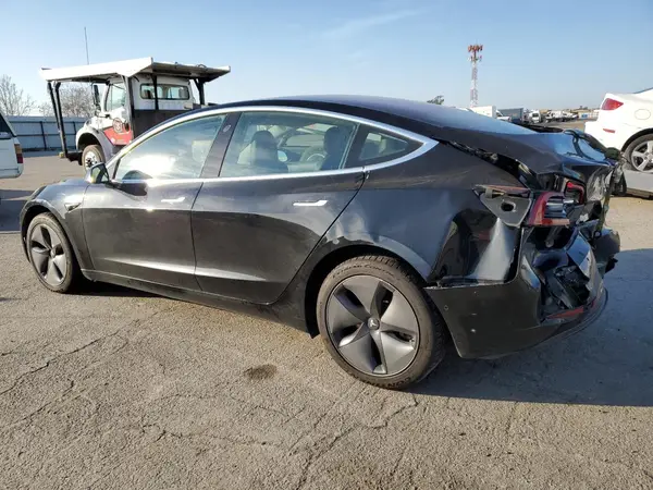 5YJ3E1EA0JF172487 2018 TESLA MODEL 3 - Image 2