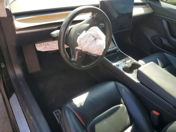 5YJ3E1EA0JF176233 2018 TESLA MODEL 3 - Image 8