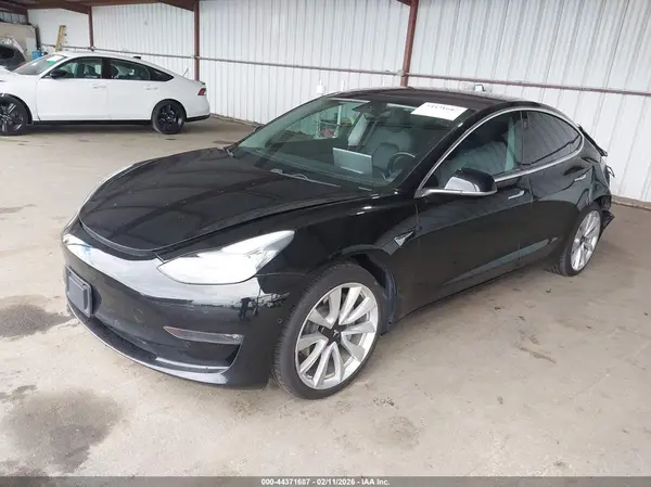 5YJ3E1EA0JF179441 2018 TESLA MODEL 3 - Image 2