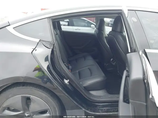 5YJ3E1EA0KF193373 2019 TESLA MODEL 3 - Image 8