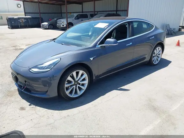 5YJ3E1EA0KF300910 2019 TESLA MODEL 3 - Image 2
